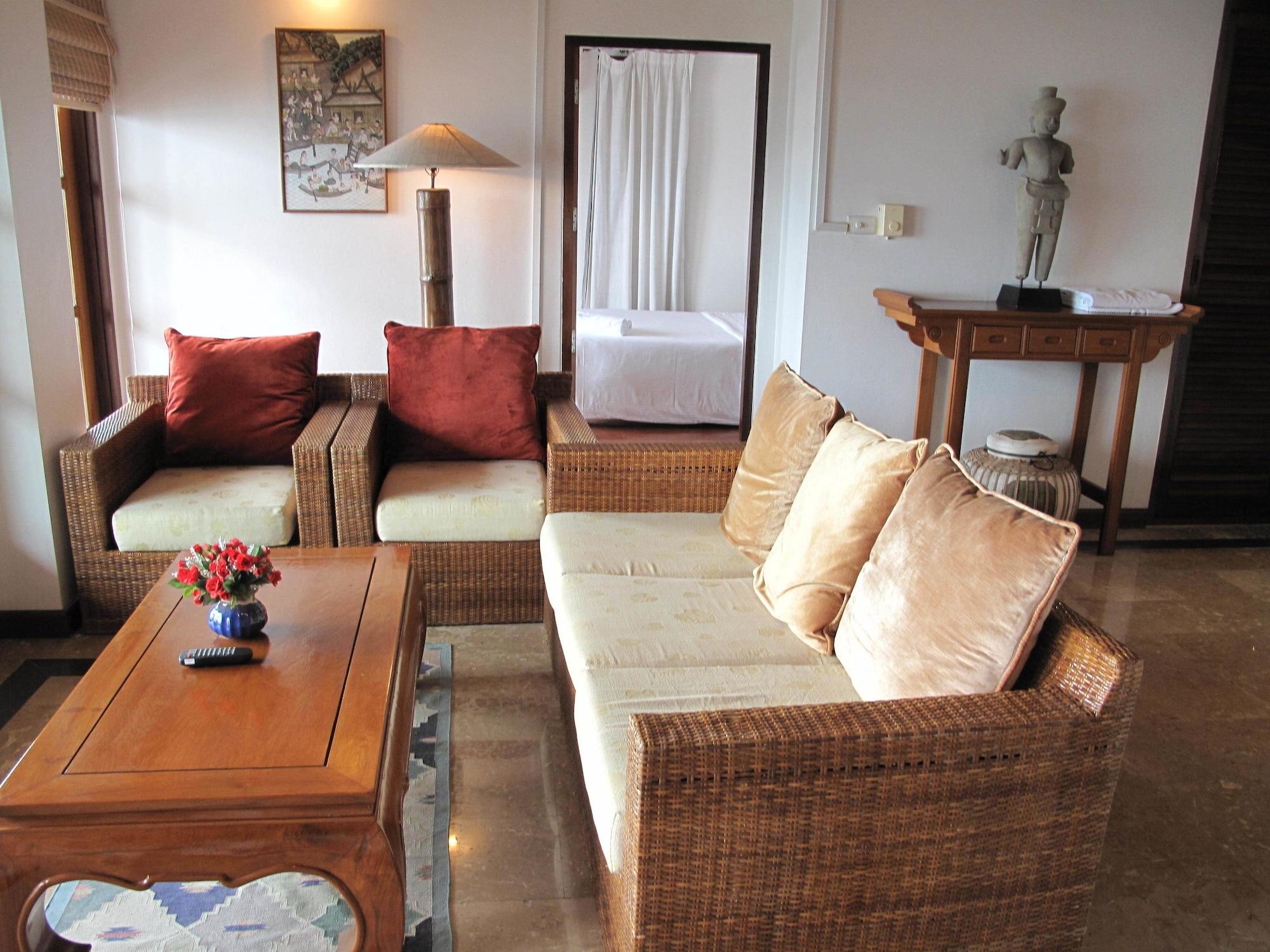 Grand Villa La Perla Bophut Exterior photo